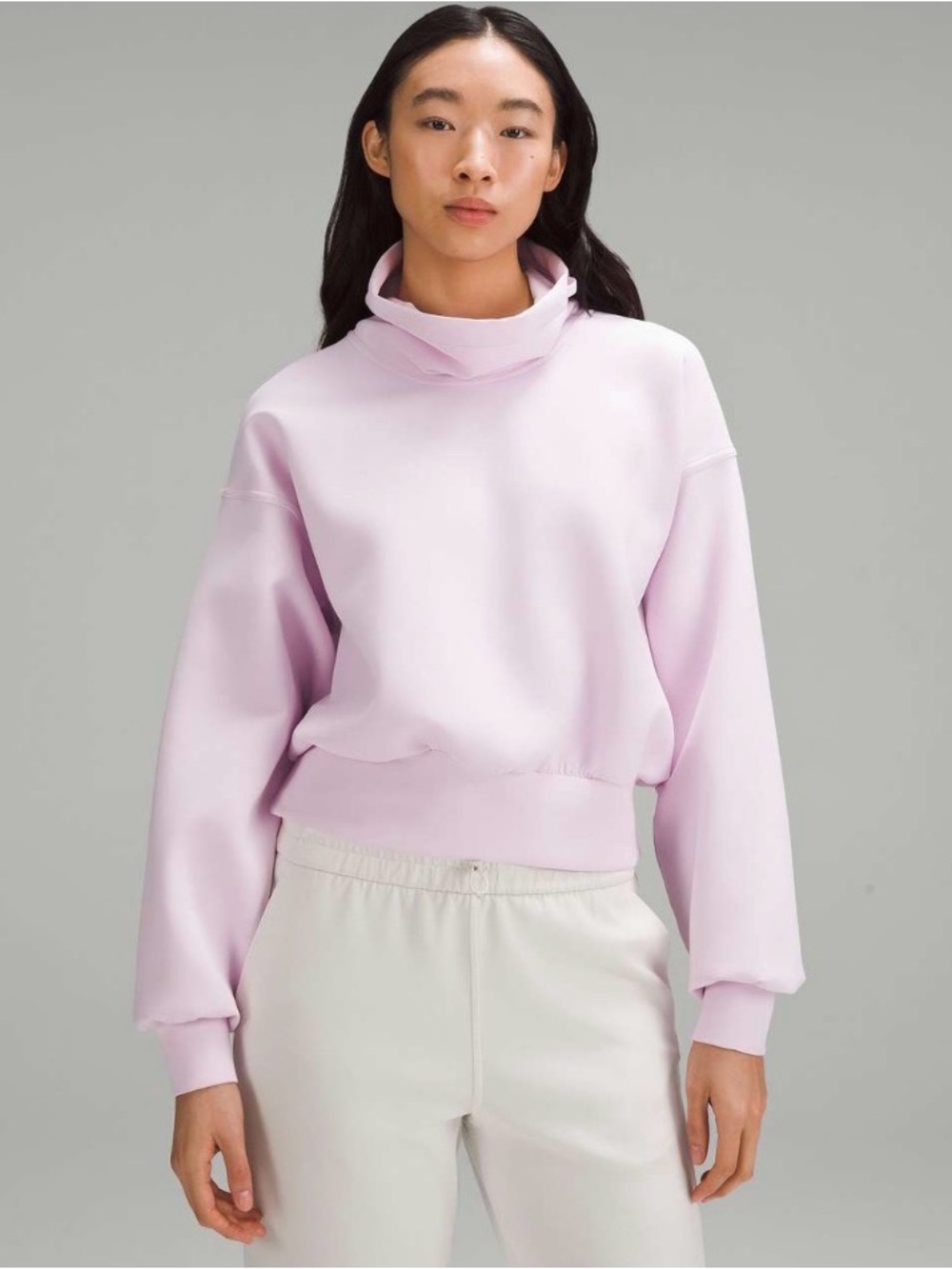 Lululemon Full Flourish Pullover
Meadowsweet Pink